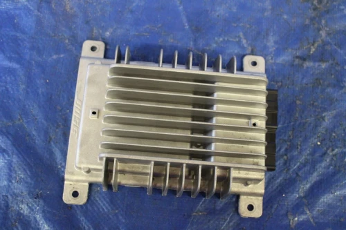 2014 Infiniti QX70 Used OEM Audio Amplifier