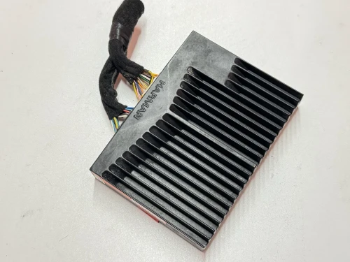 2021-2023 Hyundai Santa Fe 96370S2HH0 Used OEM Audio Amplifier