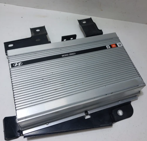 2007-2012 Hyundai Santa Fe 963002B821 JBL Used OEM Audio Amplifier