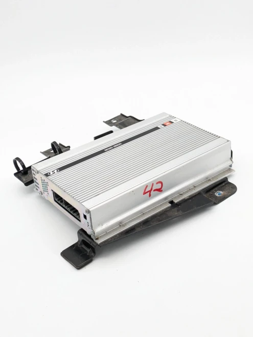2007-2010 Hyundai Santa Fe 963002B820 JBL Used OEM Audio Amplifier
