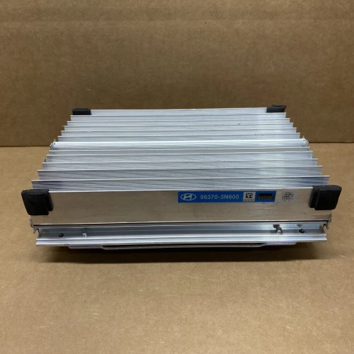 2014-2016 Hyundai Equus 963703N600 Lexicon Used OEM Audio Amplifier