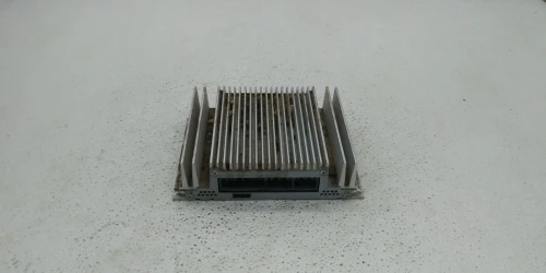 Hyundai Veloster 963702V001 Used OEM Audio Amplifier