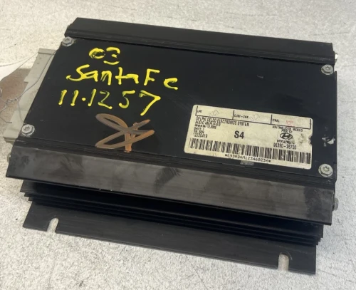 2003-2006 Hyundai Santa Fe Used OEM Audio Amplifier