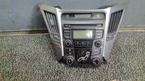 2012-2014 Hyundai Sonata 963703Q500 Used OEM Audio Amplifier