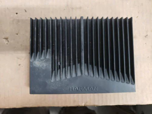 Hyundai Santa Fe 96370B8600 Used OEM Audio Amplifier