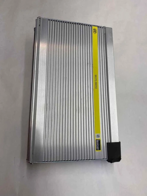 2010 Hyundai Genesis Used OEM Audio Amplifier