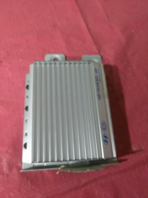 2010-2011 Kia Soul AMP280AM 2K000963702K000 Used OEM Audio Amplifier