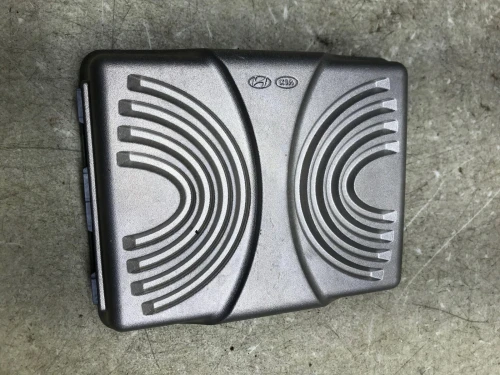 Kia Stinger 96370J5110 Used OEM Audio Amplifier