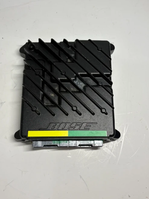 2022 Kia 96370Q5300 Bose Used OEM Audio Amplifier