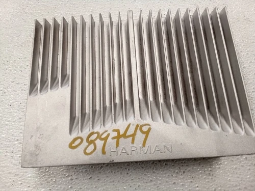2017-2019 Kia Cadenza Used OEM Audio Amplifier