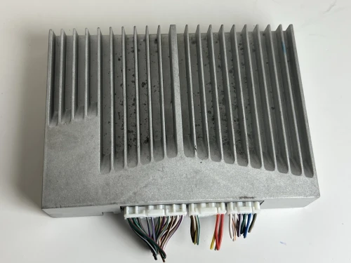 2018 Jaguar XE HX7319C164RD Used OEM Audio Amplifier