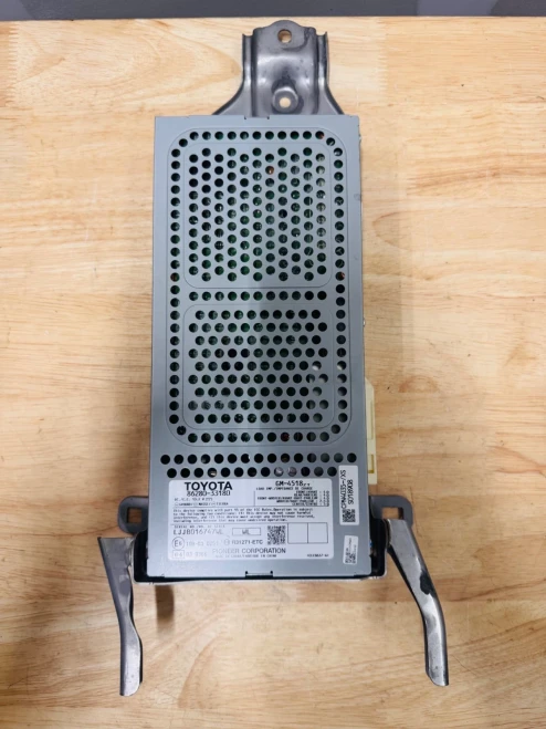 2013-2014 Lexus ES300h 8628033180 Pioneer Used OEM Audio Amplifier