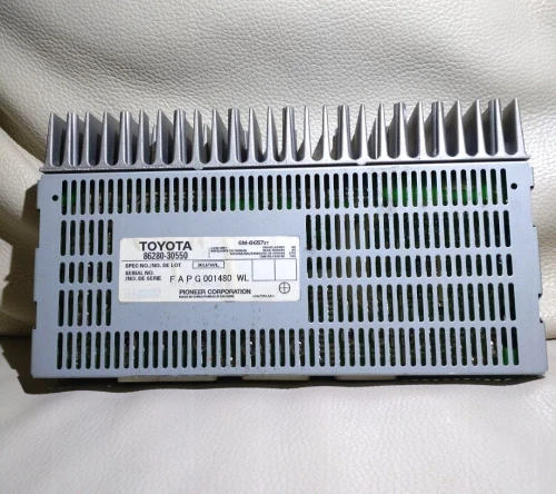Lexus GS450h 8628030550 Used OEM Audio Amplifier