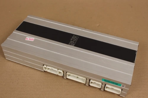 2001-2002 Lexus 862800W050 Mark Levinson Used OEM Audio Amplifier