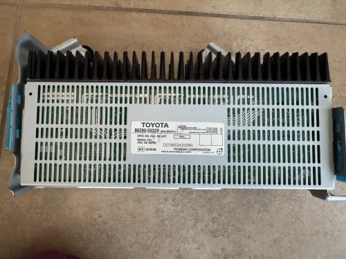 2004-2006 Lexus 8628050320 Used OEM Audio Amplifier