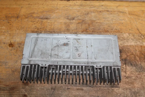 2010-2013 Lexus IS350 8628053150 Used OEM Audio Amplifier