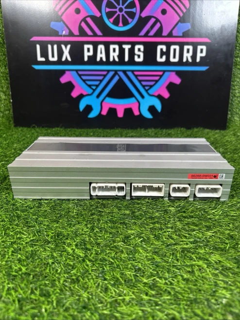 2000-2002 Lexus 862800W031 Mark Levinson Used OEM Audio Amplifier