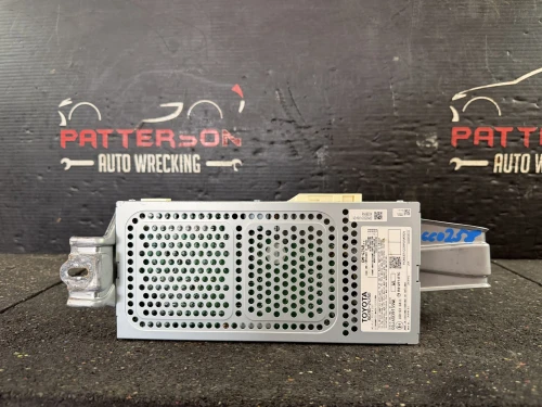 2015-2016 Lexus RC350 8628024260 Used OEM Audio Amplifier