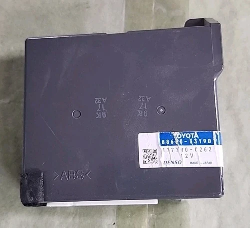 Lexus IS250 8865053190 Used OEM Audio Amplifier