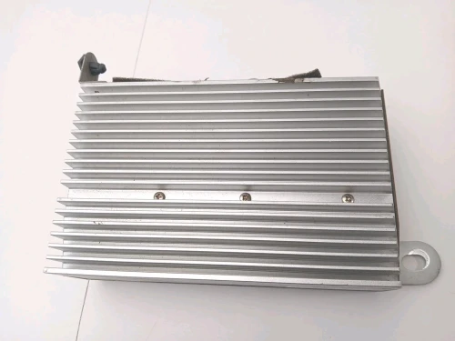 1990-1994 Lexus 8628050020 Rear/Trunk Mounted Used OEM Audio Amplifier