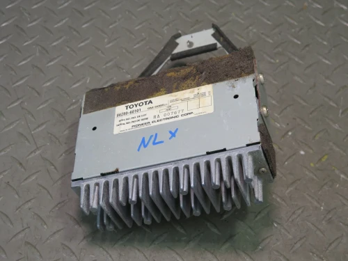 1996-1997 Lexus 8628060101 Used OEM Audio Amplifier