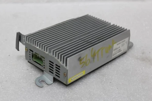 1990-1992 Lexus 8628050020 Used OEM Audio Amplifier