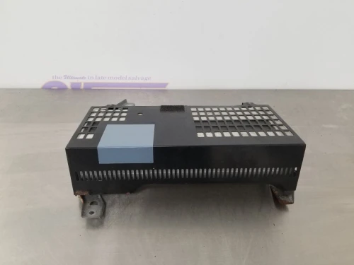 2008-2012 Lexus GX470 862800W490 12 Speaker Used OEM Audio Amplifier