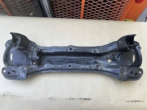 90 Acura Integra Lower Engine Cradle Crossmember Support Subframe PS Rack 90-93 used OEM subframe bracket and support