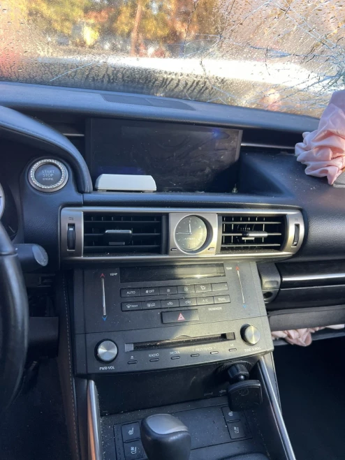 Lexus IS300 Used OEM Audio Amplifier