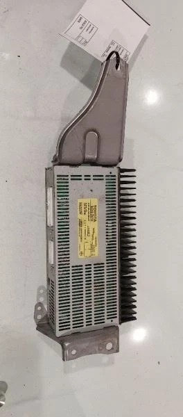 Lexus GS300 Used OEM Audio Amplifier