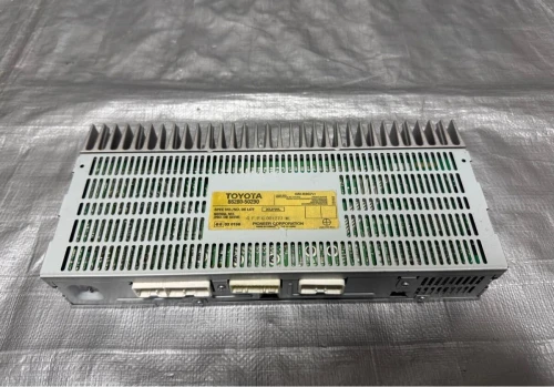 Lexus LS460 8628050290 Used OEM Audio Amplifier