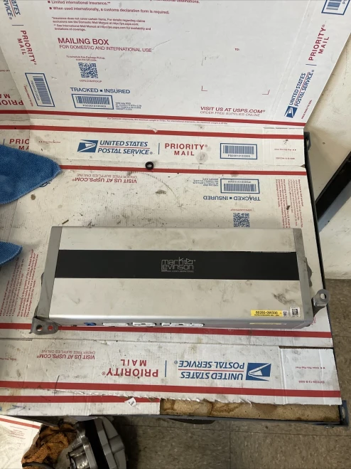 2006 Lexus GS430 862800W330 Mark Levinson Used OEM Audio Amplifier