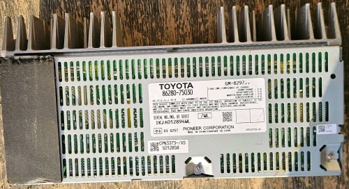 2010-2012 Lexus HS250h 8628075030 Used OEM Audio Amplifier