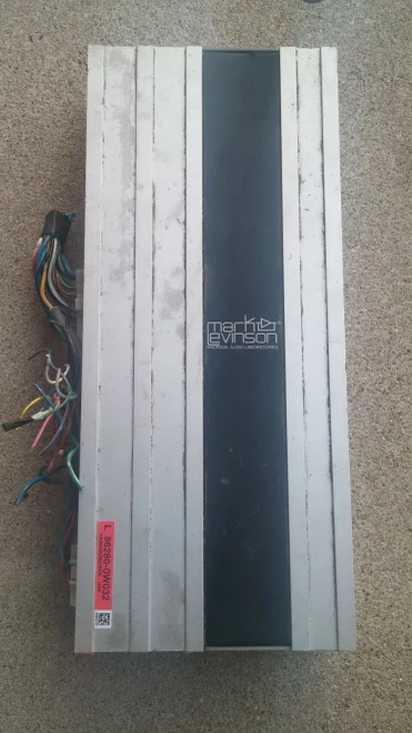 2001-2004 Lexus GS300 862800W032 Mark Levinson Used OEM Audio Amplifier