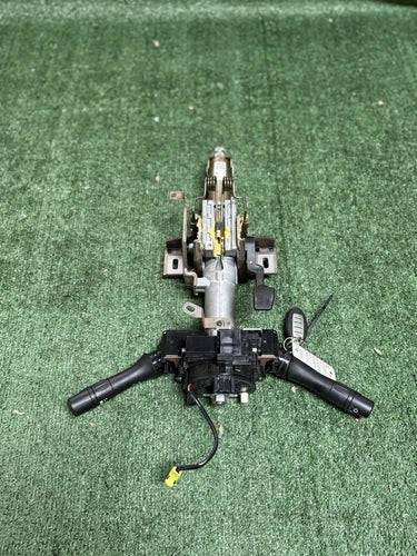 2017 Nissan Maxima S Power Steering Column Assembly W/Key OEM used OEM steering column
