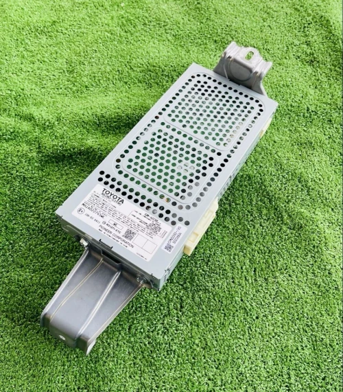 Lexus IS200t 8628053190 Pioneer Used OEM Audio Amplifier