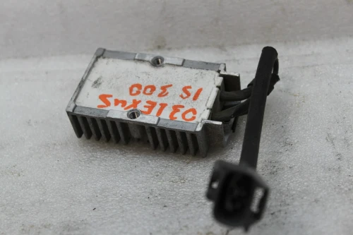 2001-2003 Lexus IS300 Used OEM Audio Amplifier