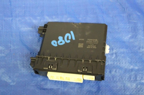2015 Lexus 8865024430 Used OEM Audio Amplifier