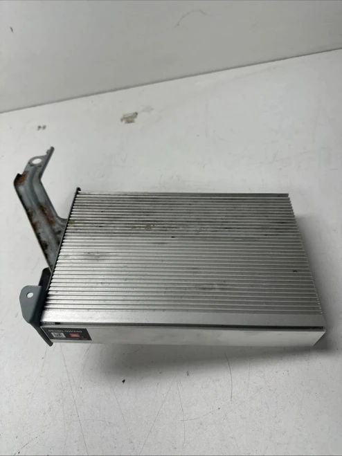 2004-2009 Toyota Prius 862800W240 JBL Used OEM Audio Amplifier