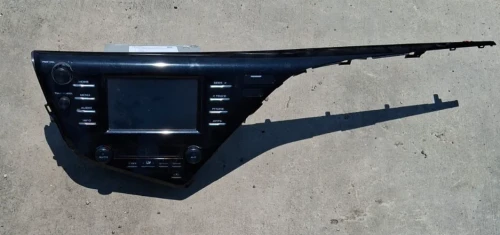 2018 Toyota Camry 8614006440 Used OEM Audio Amplifier
