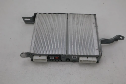 2002-2006 Toyota Camry 86280AA075 Used OEM Audio Amplifier