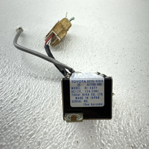 1998 Toyota Avalon 8978341010 Used OEM Audio Amplifier
