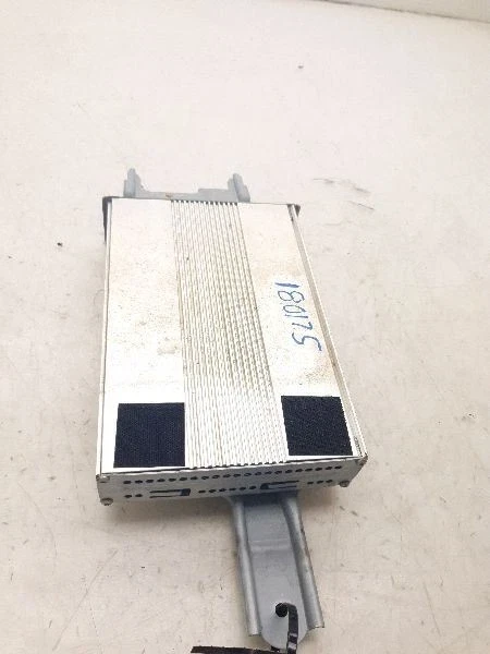 2005-2007 Toyota Avalon Used OEM Audio Amplifier