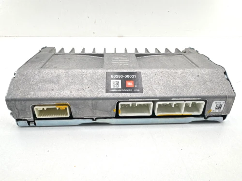 Toyota Sienna 8628008031 Harman Becker JBL Used OEM Audio Amplifier