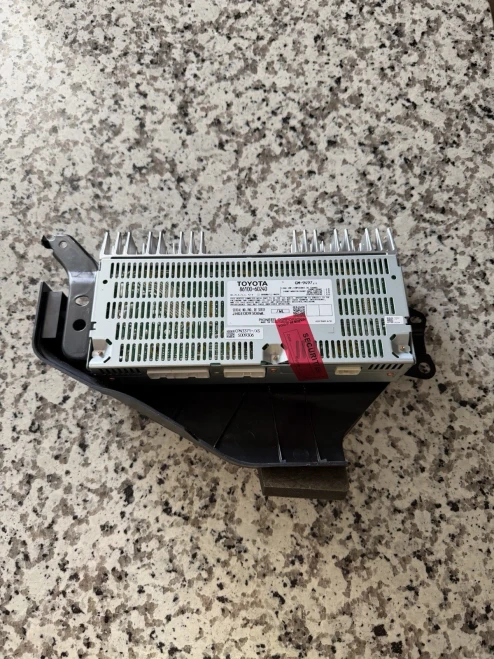 2010-2013 Toyota 8610060240 Pioneer Used OEM Audio Amplifier