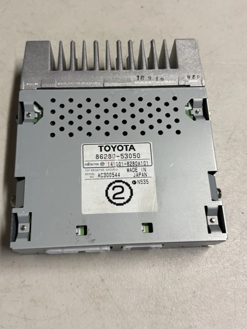2002 Toyota 8628053050 Used OEM Audio Amplifier