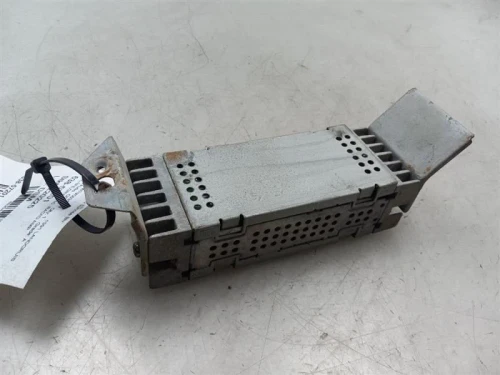 1991 Toyota Used OEM Audio Amplifier