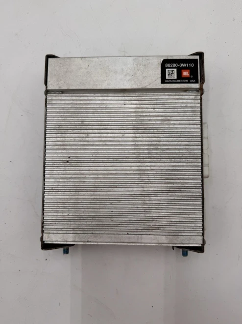 2007-2012 Toyota Prius Harman Becker JBL Used OEM Audio Amplifier