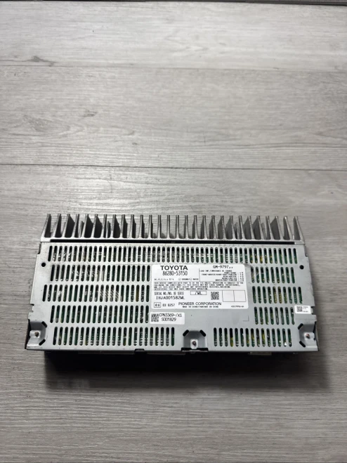 2010-2012 Toyota 8628053150 Pioneer Used OEM Audio Amplifier