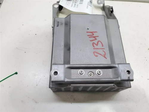 2005-2009 Toyota Tacoma 8628004010 7 Speaker Used OEM Audio Amplifier